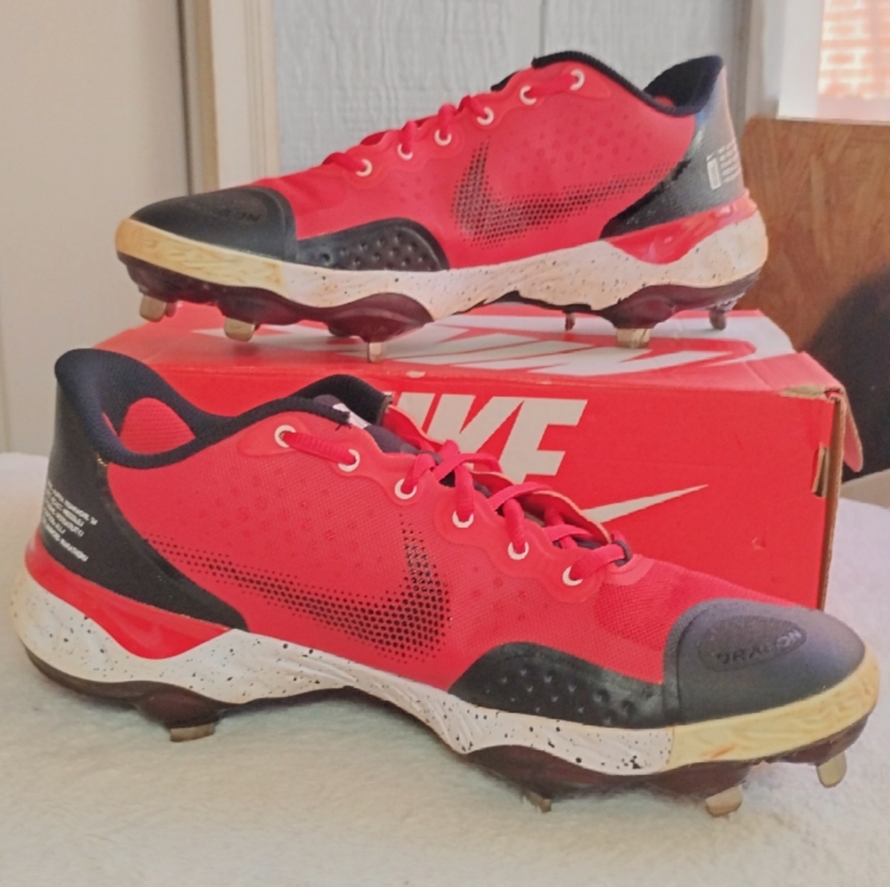 Nike Alpha Huarache Elite 3 Baseball Cleats